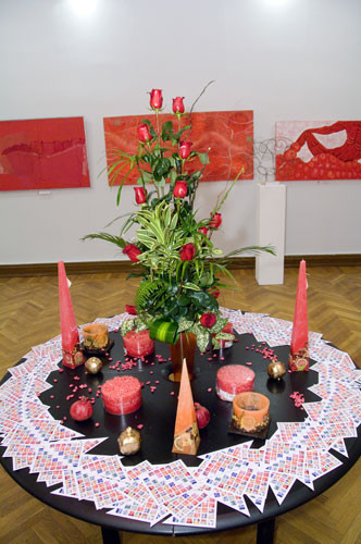 Выставка «Радуга любви»