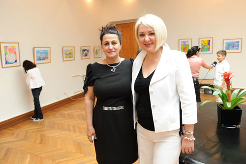 Exhibition of students of Gymnasium by the name of Tusi «with memory about Sara Manafova», devoted on May 28 – to Day of Independence of Azerbaijan and on June 1 – to Day of Defense of Children