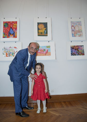 International painting contest: “The world of east and west in children’s opinion”