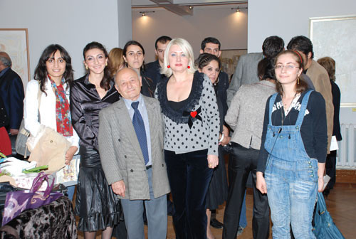 Персональная выставка народного художника Азербайджана Назима Бейкишиева