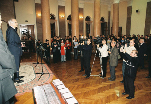 Presentation of the disks “Azerbaijan singers”