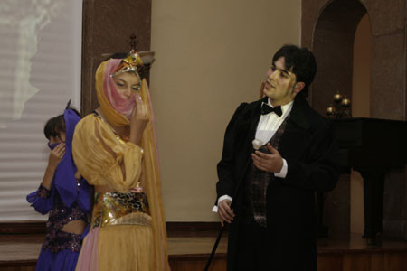 Performance of "Persian motifs" in the framework of “Theatre in the museum”, dedicated to the 115th anniversary of S. Yesenin by the "Gunay" Children’s Theatre