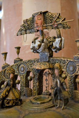 Sankt-Peterburqdan gənc məşhur kukla ustası Lada Repinanın “Krallıq” sərgisi