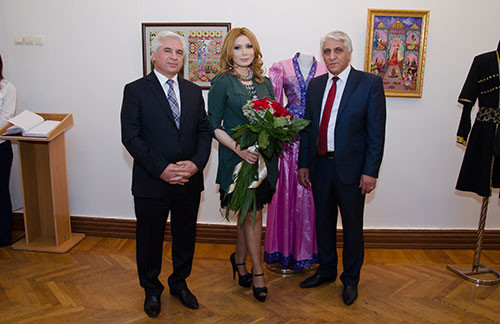 Выставка  «Азербайджанские национальные костюмы глазами художников»