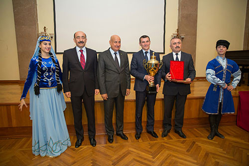 Церемония в связи с объявлением города Гусар “Столицей народного творчества” на 2016 год