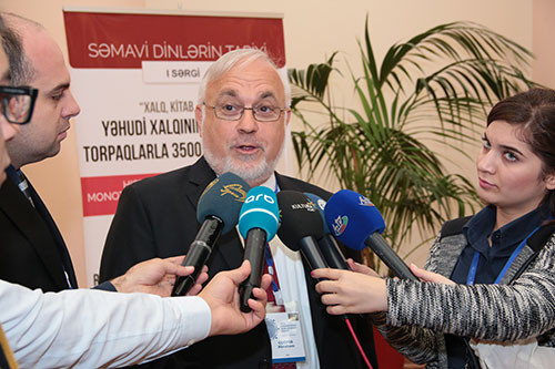 The first exhibition of  the historical project on the  Abrahamic religions «3500  year – relationship  between  the Jews and the  Holy  Lands»  within the framework  V  Baku International Humanitarian Forum