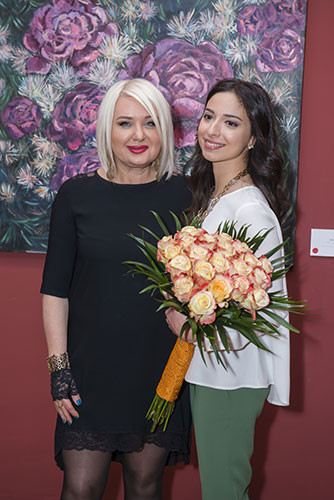Solo exhibition by the young artist Tamilla Gasanova “A moment of beauty”