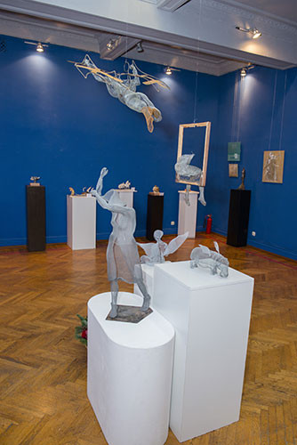 Международная выставка кукол грузинских художников «Под крылом Ангела»