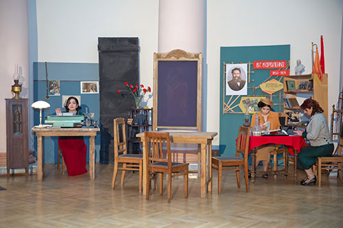 Мероприятие посвященное 90-летию  Центральной Городской Библиотеки  Молодежи имени В. Г. Короленко