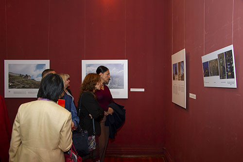 «Фотовыставка болгарского фотографа Иво Хаджимишева » в рамках 2-го фестиваля Фантазия