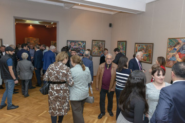 «On the trail of ancestors» solo exhibition by the Honored Artist of Azerbaijan Ulviyya Hamzayeva