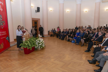 «On the trail of ancestors» solo exhibition by the Honored Artist of Azerbaijan Ulviyya Hamzayeva