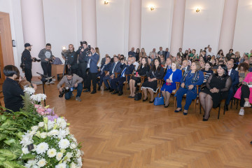 Персональная выставка Заслуженного художника Азербайджана Ульвии Гамзаевой «По стопам предков»