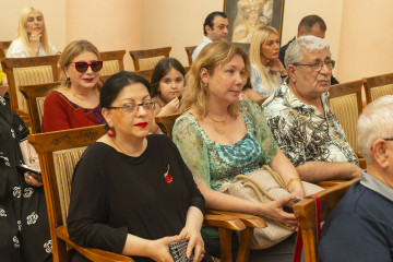 Presentation of the national "Dede Gorgud" prize to the artist Margarita Kerimova-Sokolova