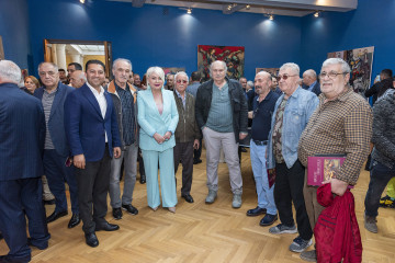 Solo exhibition of the well-known artist Abulfaz Farajoglu (Jabbarov) called "RUNNING POINT"