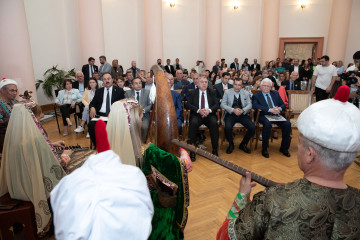 Eldəniz Babayevin  «Zəfər müjdəsi» adlı fərdi sərgisi