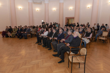 Персональная выставка художника Фикрета Ибрагимли «Презентация души – Страницы моей жизни»