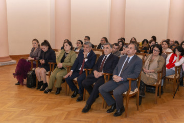 Rəssam Fikrət İbrahimlinin “Ruhumun təqdimatı – Ömür səhifələrim” adlı fərdi sərgisi