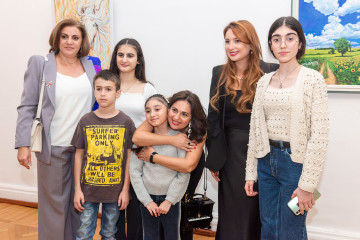 SAKÜDERin  20-ci ilində. Azərbaycan və Türkiyə arasında qardaşlıq münasibətlərinə həsr olunmuş «Anadoludan Əsintilər» adlı Azərbaycan-Türkiyə təsviri incəsənət sərgisi.