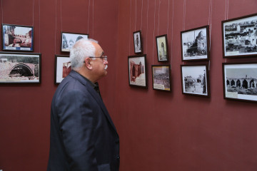 Выставка и презентация фотоальбома «Исторические памятники Западного Азербайджана и культурное наследие»