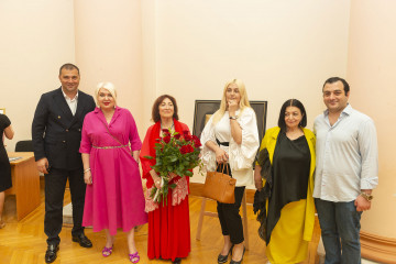 Presentation of the national "Dede Gorgud" prize to the artist Margarita Kerimova-Sokolova