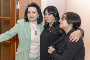 «On the trail of ancestors» solo exhibition by the Honored Artist of Azerbaijan Ulviyya Hamzayeva