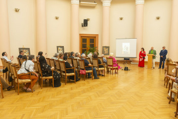 Rəssam Marqarita Kərimova-Sokolovaya “Dədə Qorqud” milli mükafatının təqdimatı