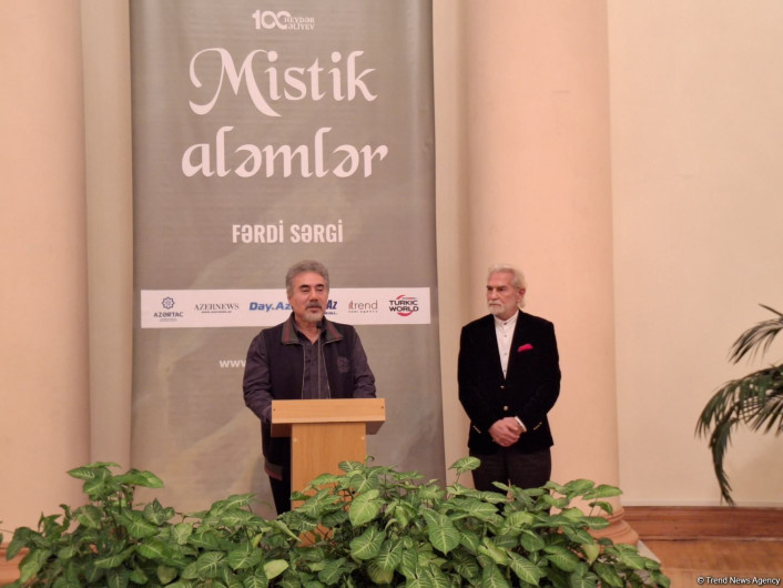 Secretary of the Azerbaijan Artists' Union and People's Artist of Azerbaijan, Professor Aghali Ibrahimov and Vadoud Moazzen