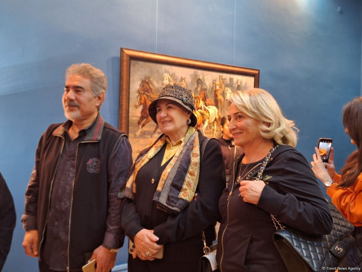 В Музейном центре в Баку состоялось открытие персональной выставки художника Вадуда Муаззина